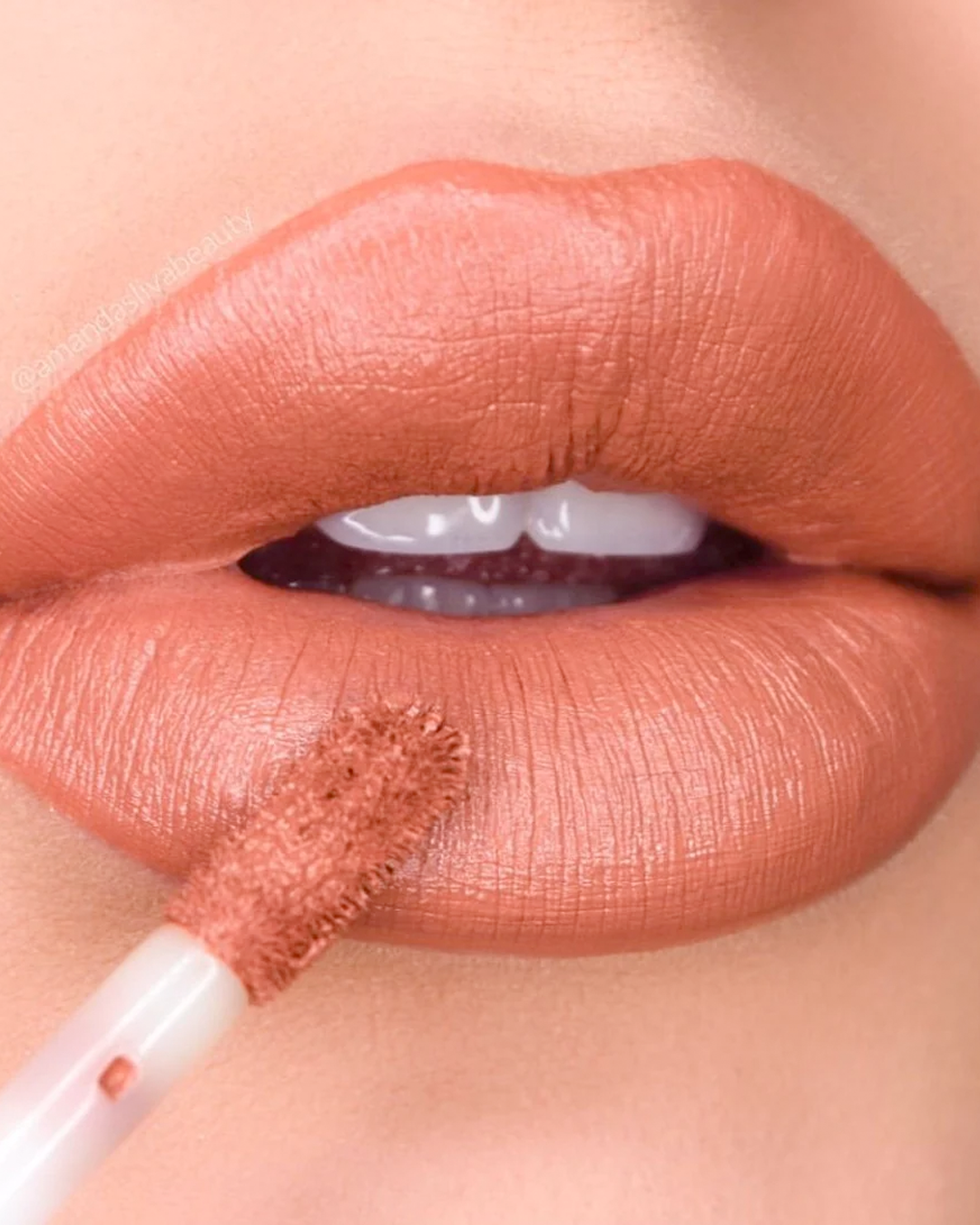 Bronx Brown Sugar Liquid Matte LipStick on a model's lips.